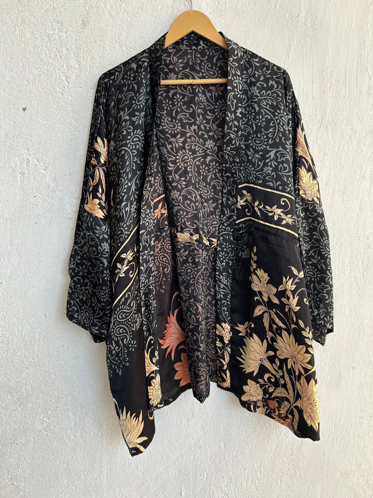 Short Silk Kimono SHKIM 153