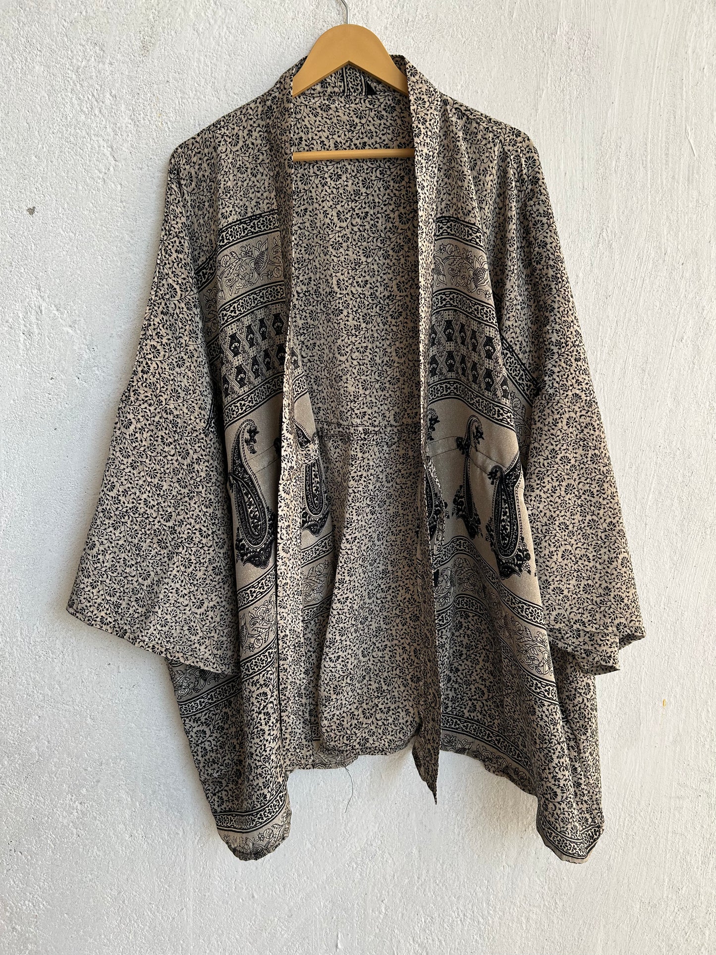 Short Silk Kimono SHKIM 228