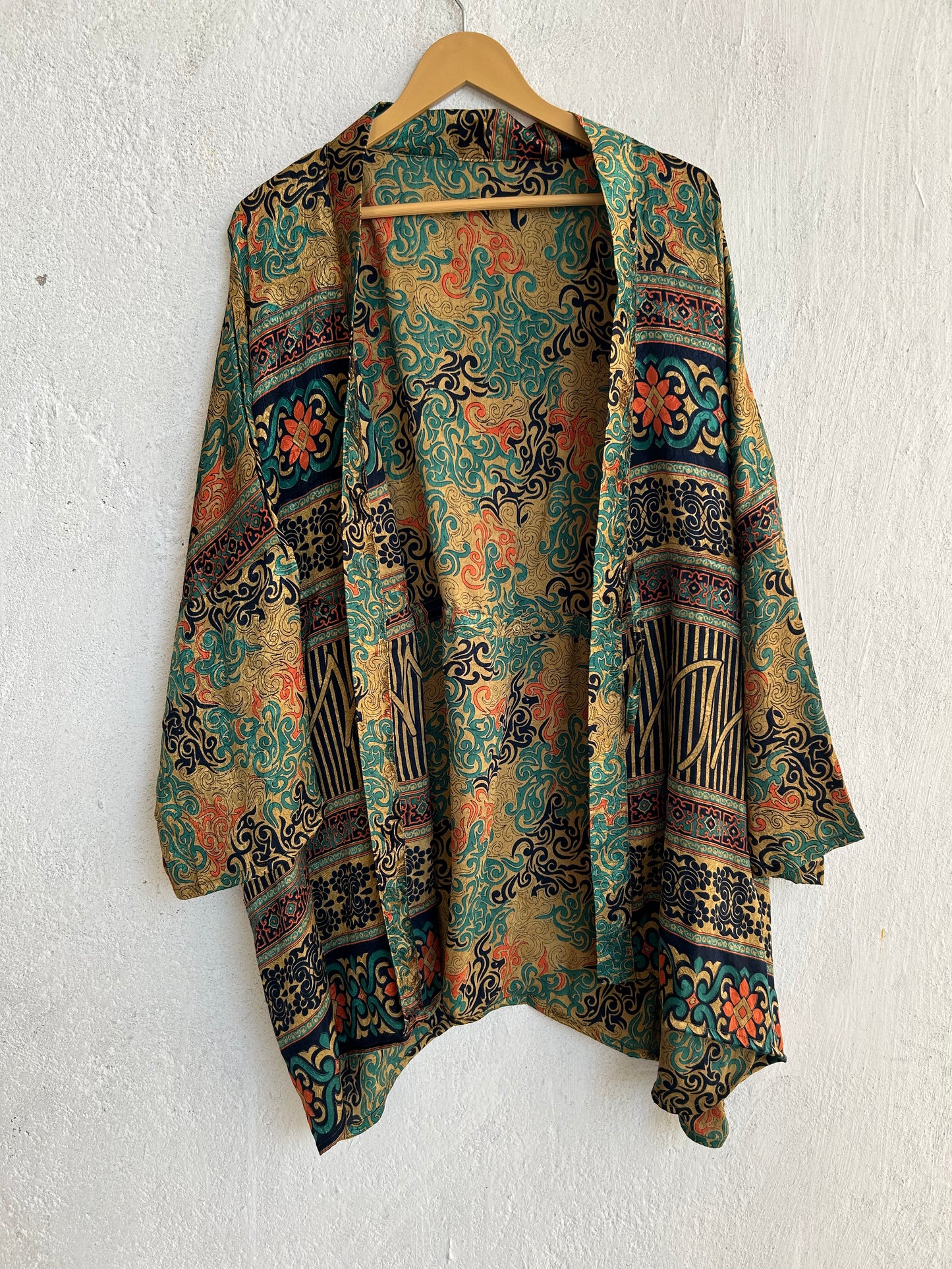 Short Silk Kimono SHKIM 238